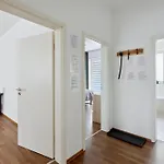 Larooms - Ns01 - 2 - 4 Betten - Waschmaschine - Parkplatz Merseburg