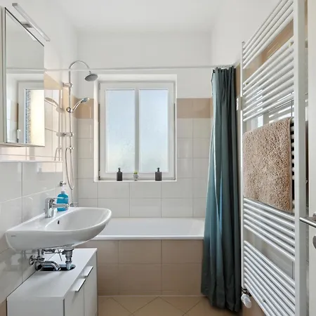 Apartmán Larooms - Ns01 - 2 - 4 Betten - Waschmaschine - Parkplatz