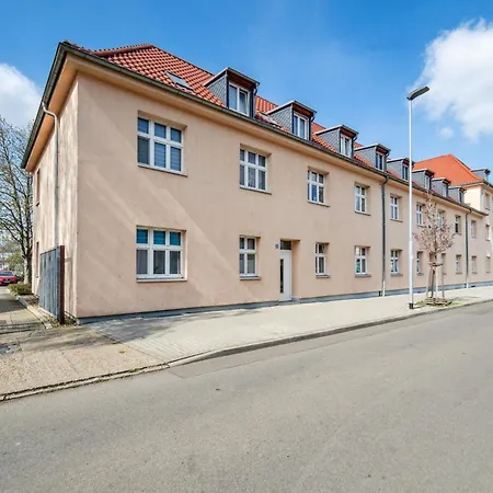 Appartement Larooms - Ns01 - 2 - 4 Betten - Waschmaschine - Parkplatz Merseburg